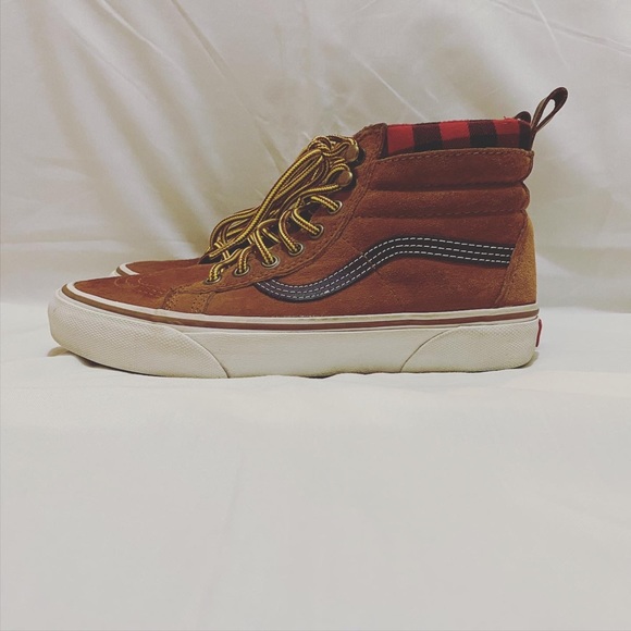 sk8 hi mte boot